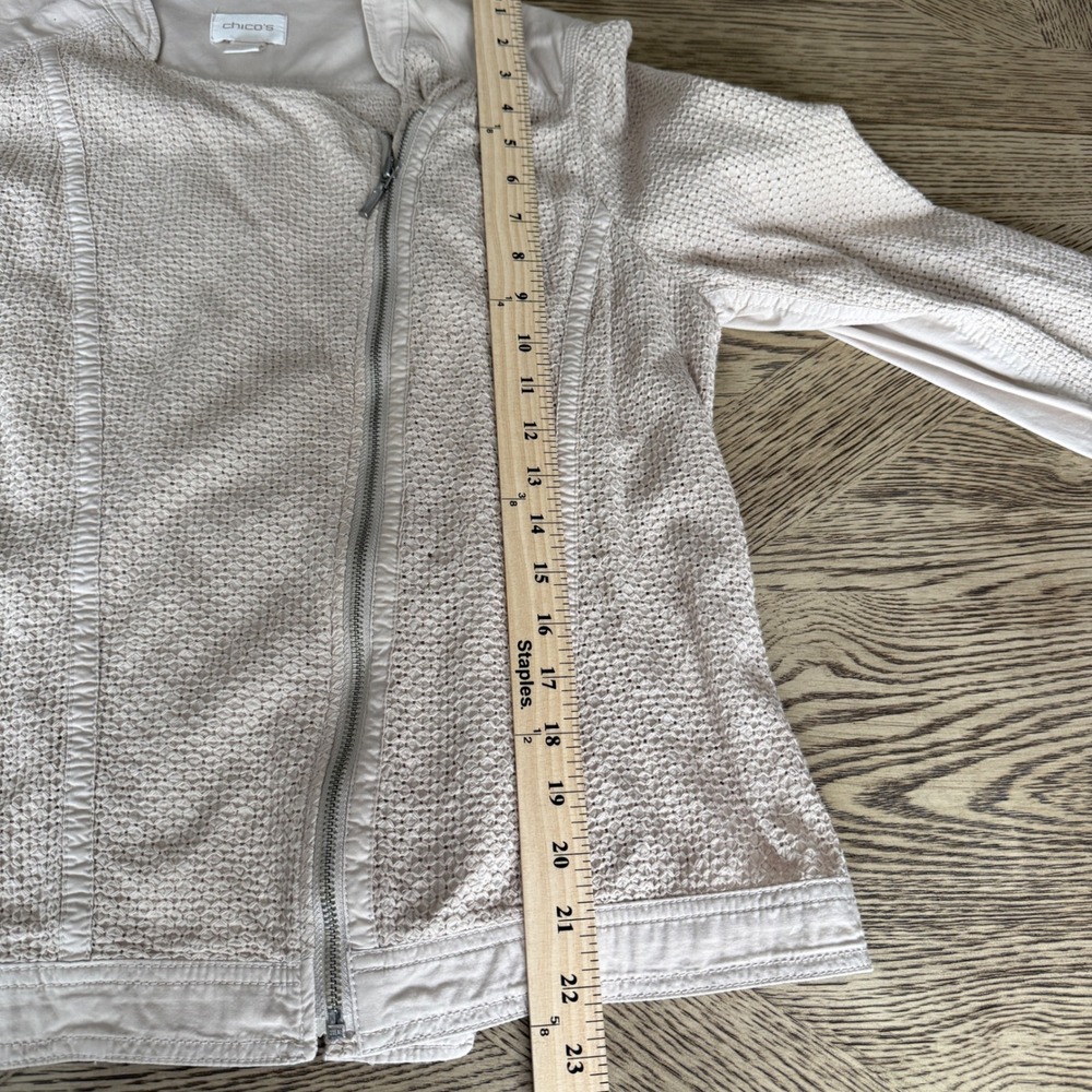 Chicos Beige Mesh Textured Lattice Asymmetrical Moto Jacket Tan Size 1 Medium - Picture 9 of 13